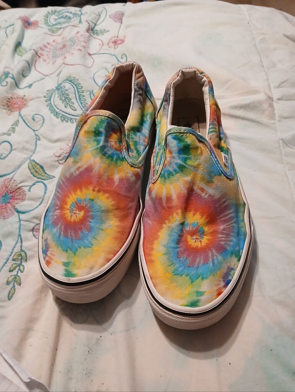 Vans Off The Wall Unisex Slip On Tennis Shoes. Womens Size 10, Mens Size 8.5